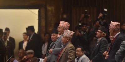 सत्तापक्षले विपक्षीलाई झुक्याए, संबिधान संसोधन प्रक्रिया अघि बढ्यो