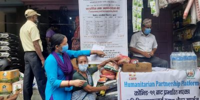 कोभिड प्रभावित परिवारलाई बी–ग्रुपको सहयोग कोभिड प्रभावित परिवारलाई बी–ग्रुपको सहयोग