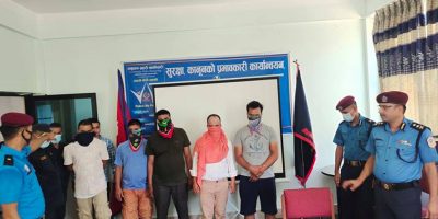 ५ प्रहरी निलम्बित ५ प्रहरी निलम्बित