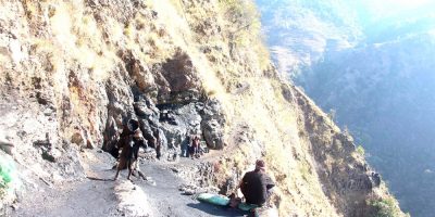 दाङमा कोइलाखानीमा च्यापिएर एक मजदुरको ज्यान गयो