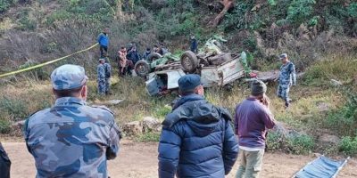 दैलेखमा जीप दुर्घटना : चालकको मृत्यु, ८ जना घाइते
