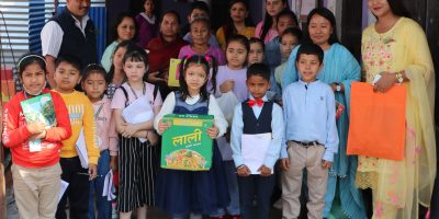 नीलसागरमा गएर सहयोग गरे युरो बेबी जोनका विद्यार्थीले नीलसागरमा गएर सहयोग गरे युरो बेबी जोनका विद्यार्थीले