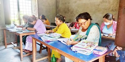 पढ्ने रहर पुरा गर्दै गृहिनी