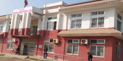 नेपालगन्ज भन्सारमा स्क्यानर मेसिन नहुँदा समस्या
