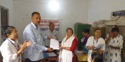 राधापुरका भुमिहिनलाई निस्सा वितरण