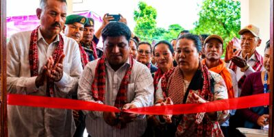 पञ्चेबाजाको धुनमा नाच्दैं उद्घाटन गरियो राधापुर वडा कार्यालय भवन
